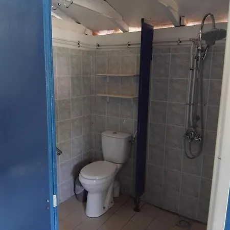 N1 Emplacement Tente Camping-car * Saint-Aubin-de-Nabirat