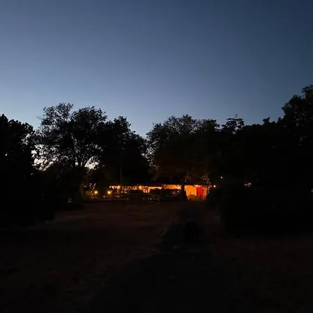 N1 Emplacement Tente Camping-car * Saint-Aubin-de-Nabirat